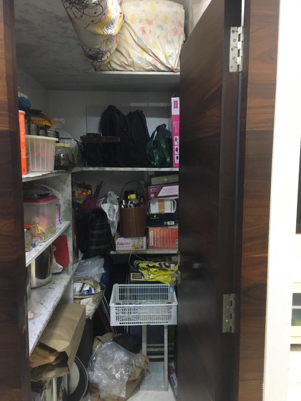 2 BHK Semi Furnished in Shatrunjay Tower , Parel